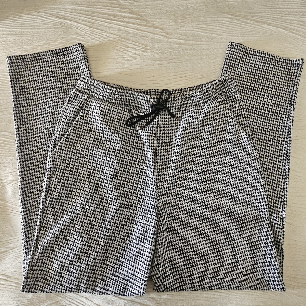 Forever 21 Houndstooth Pants